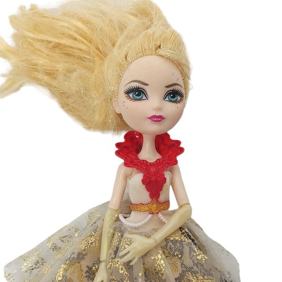 Ever After High Apple White Thronecoming Doll 10.5 Inch Figure Mattel Toy Gown - Picture 5 of 11